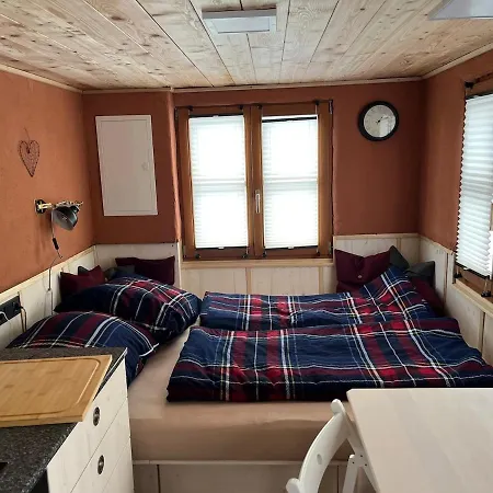 Casa de Férias Lovingly Renovated 120-year-old Train Car! *